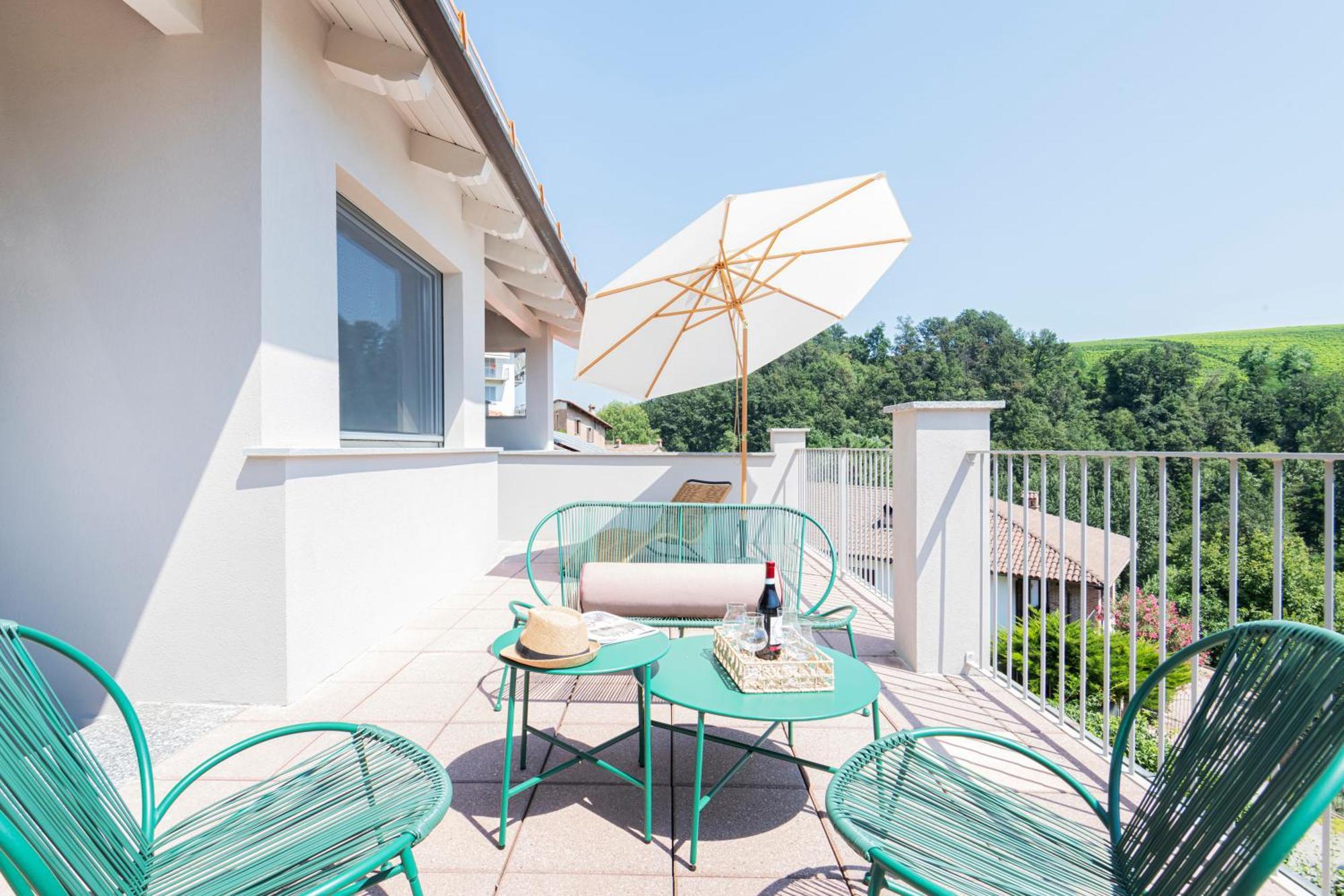 Asilo In Barolo Hotel Exterior photo